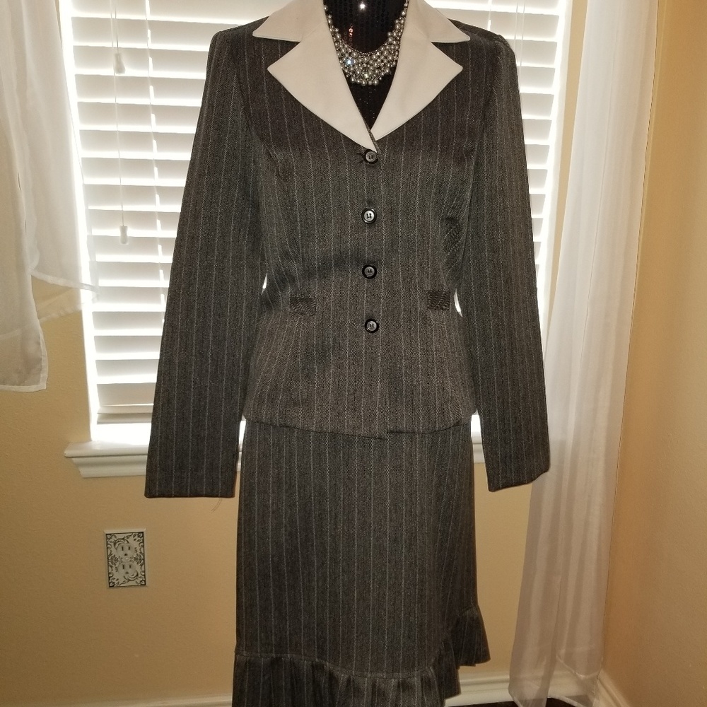 Skirt Set